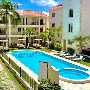 Seven Beaches Aparthotel